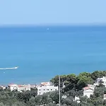Matassa 2 Vista Mare In Apartment San Menaio