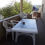 Matassa 2 Vista Mare In Apartment San Menaio